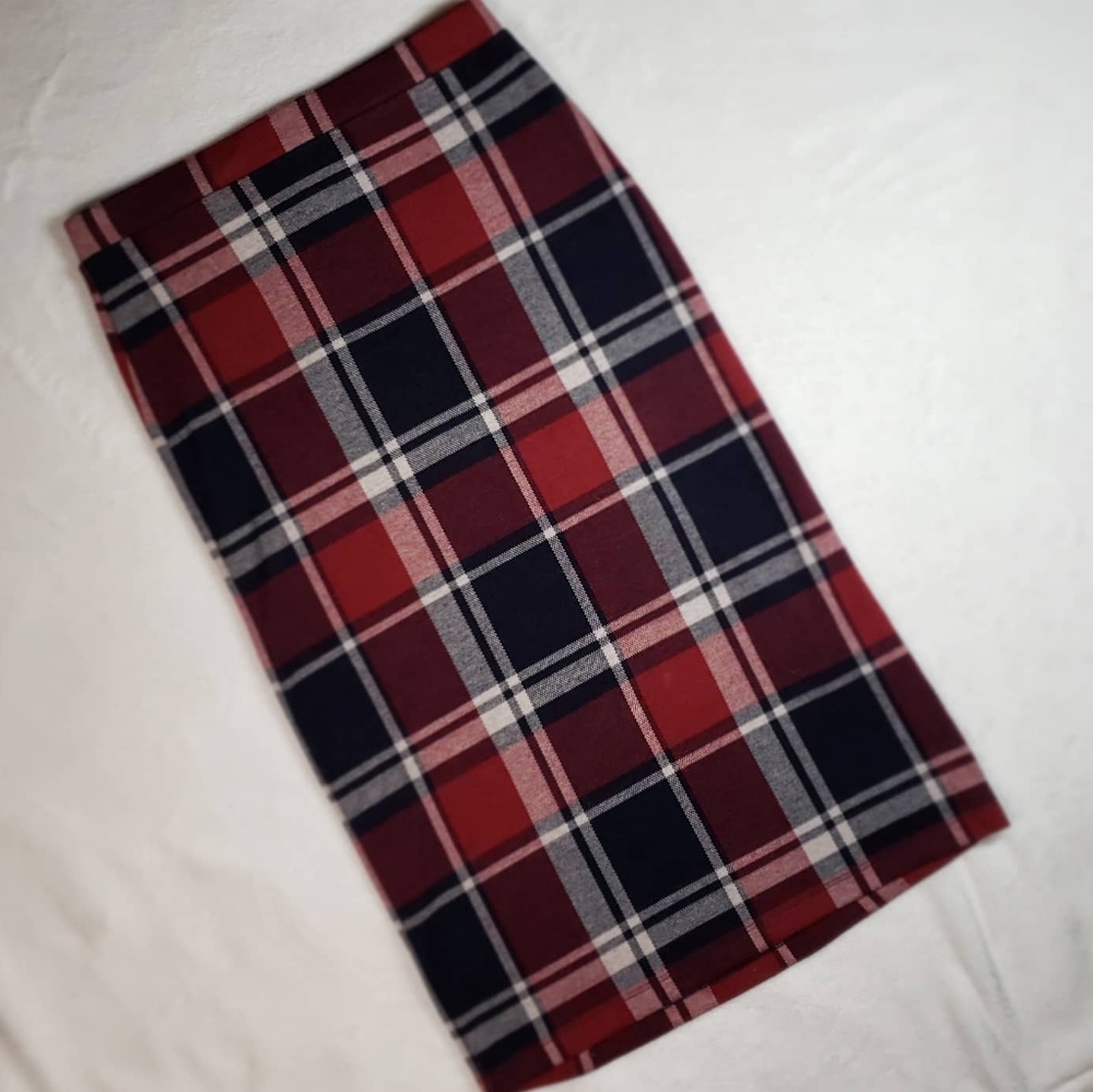 Forever 21 Plaid Pencil Skirt Size Small